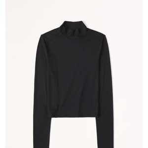 Abercrombie turtle neck. Black. Size XL